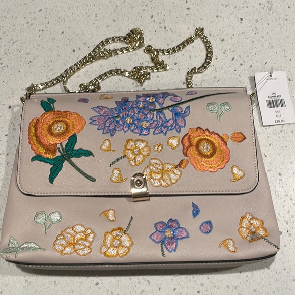 Topshop Handbags - NWT Topshop purse